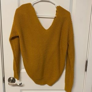 Women’s Sweater Size S